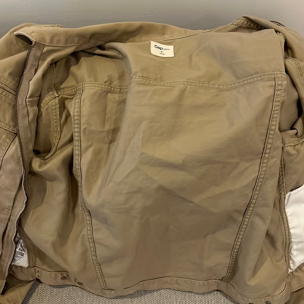 Brown gap jacket